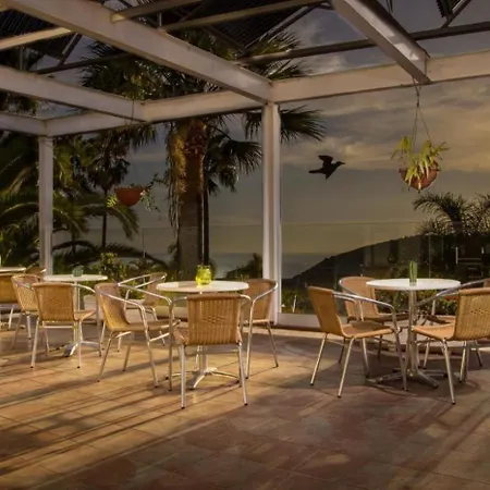 Apartment Elegante Con Piscina Y Jardin, Ideal 2 *